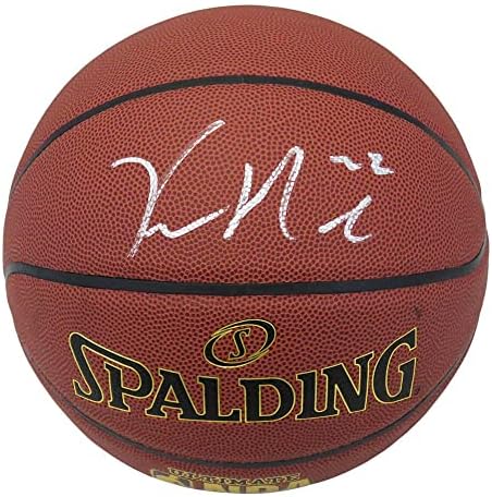 Khris Middleton החתום על Spalding Ultimate Undoor/Outdoor NBA כדורסל - כדורסל חתימה